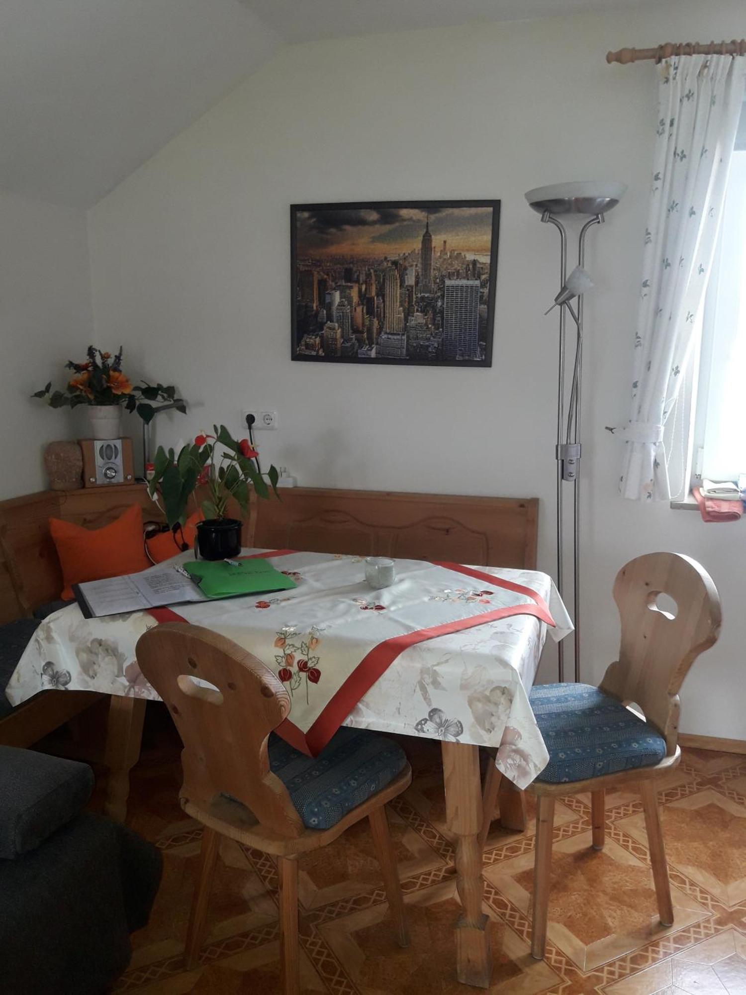 Gaestehaus Reisacher - Mehrbettzimmer 派廷 外观 照片