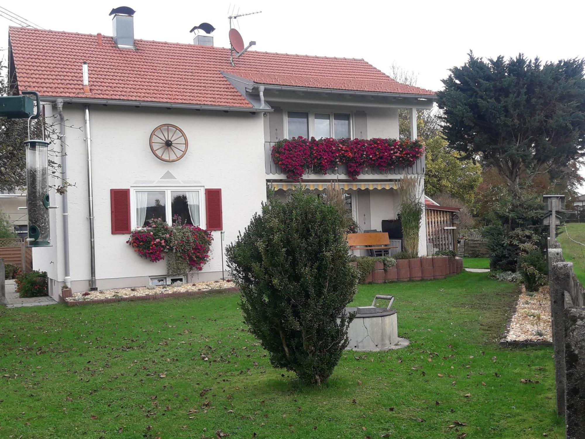 Gaestehaus Reisacher - Mehrbettzimmer 派廷 外观 照片